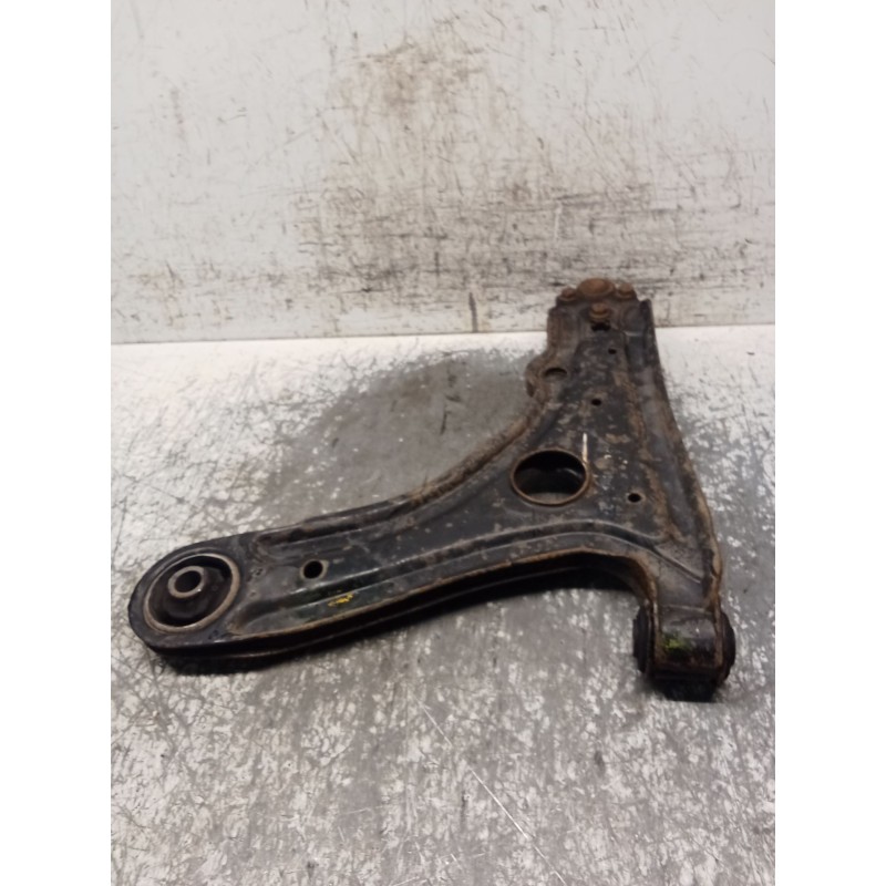 Recambio de brazo suspension inferior delantero derecho para seat cordoba (6k1, 6k2) 1.4 i referencia OEM IAM   