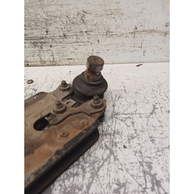 Recambio de brazo suspension inferior delantero izquierdo para seat ibiza ii (6k1) 1.4 i referencia OEM IAM   