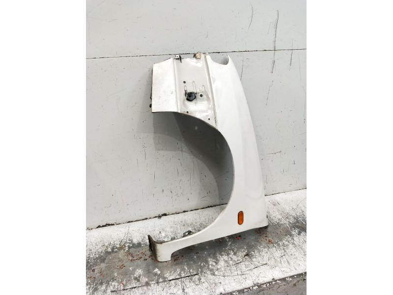 Recambio de aleta delantera izquierda para seat ibiza ii (6k1) 1.4 i referencia OEM IAM 6K0821021  