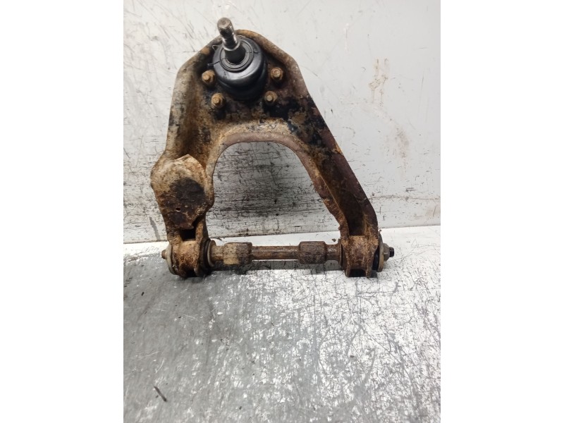 Recambio de brazo suspension superior delantero izquierdo para ssangyong musso (fj) 2.9 d referencia OEM IAM   