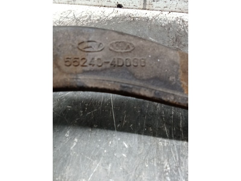 Recambio de brazo suspension superior trasero derecho para kia carnival / grand carnival iii (vq) 2.9 crdi referencia OEM IAM 55