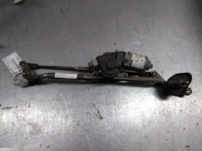 Recambio de motor limpia delantero para dodge caliber 2.0 16v crd cat referencia OEM IAM AX1590109292 05303780AD 70113 Recambio de motor limpia delantero para dodge caliber 2.0 16v crd cat referencia OEM IAM AX1590109292 05303780AD 70113