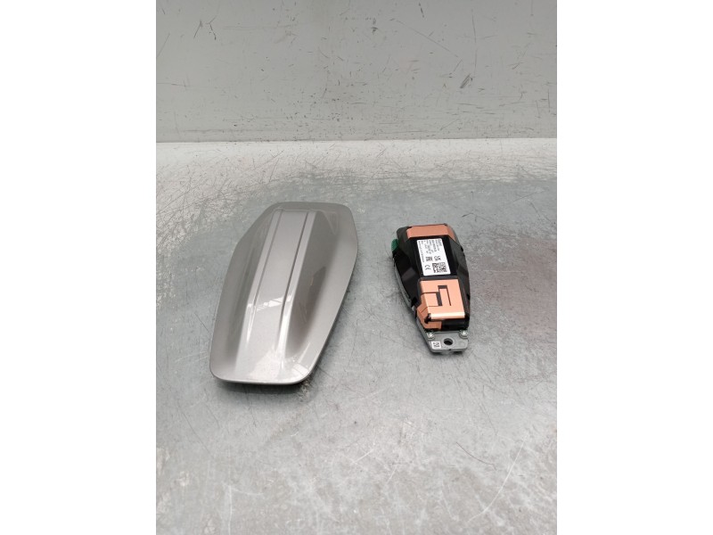 Recambio de modulo electronico para bmw x1/ix1 u11 x1 sdrive18d referencia OEM IAM 6520982513006 92870811 antena