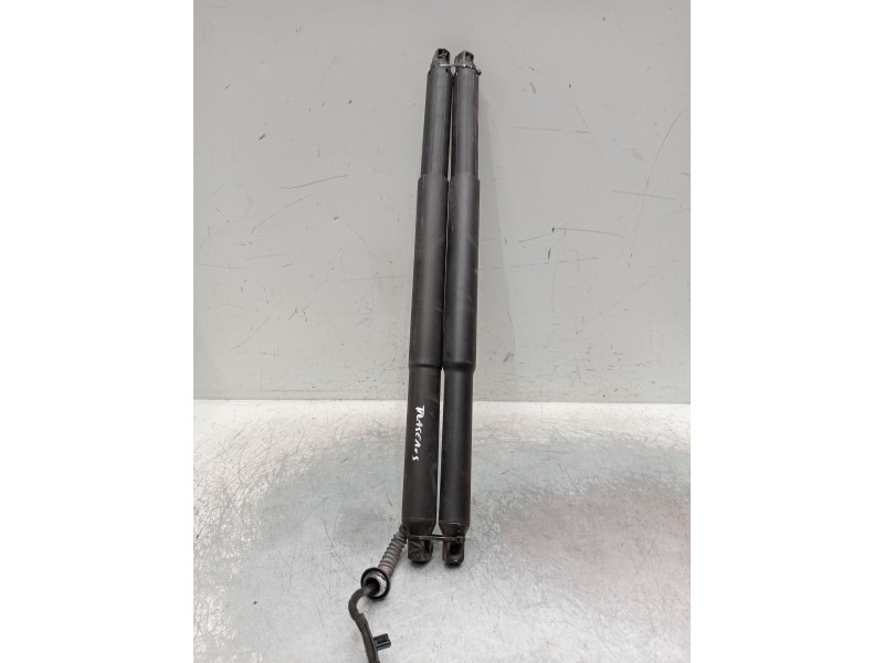 Recambio de amortiguadores maletero / porton para bmw x1/ix1 u11 x1 sdrive18d referencia OEM IAM 5124945047508 f0720000 