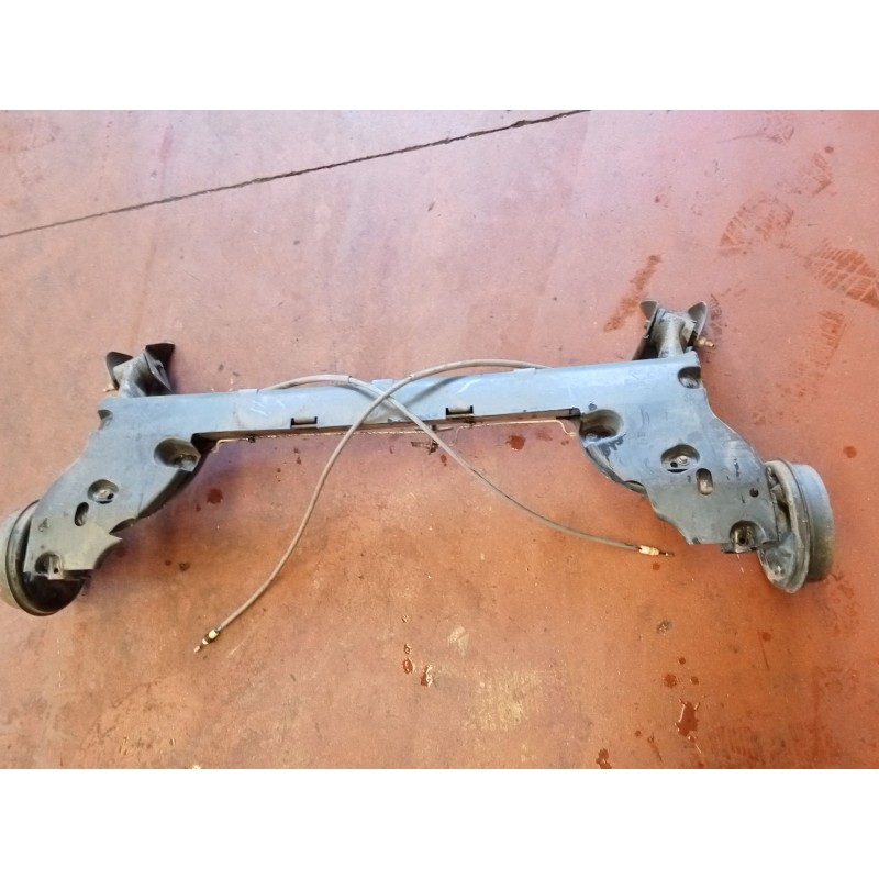 Recambio de puente trasero para dacia sandero ii tce 90 (b8m1, b8ma) referencia OEM IAM   TAMBOR/ABS