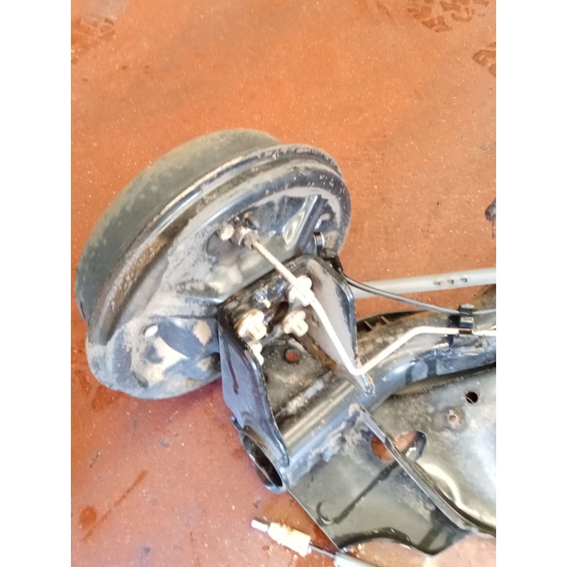 Recambio de puente trasero para dacia sandero ii tce 90 (b8m1, b8ma) referencia OEM IAM   TAMBOR/ABS