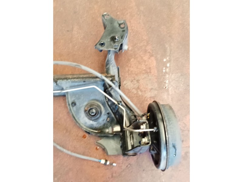 Recambio de puente trasero para dacia sandero ii tce 90 (b8m1, b8ma) referencia OEM IAM   TAMBOR/ABS