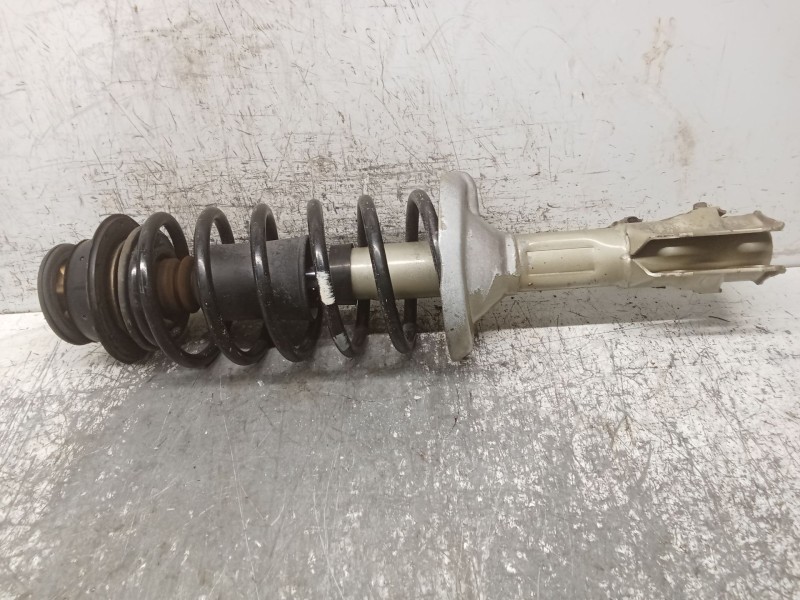 Recambio de amortiguador delantero izquierdo para seat ibiza ii (6k1) 1.4 i referencia OEM IAM   