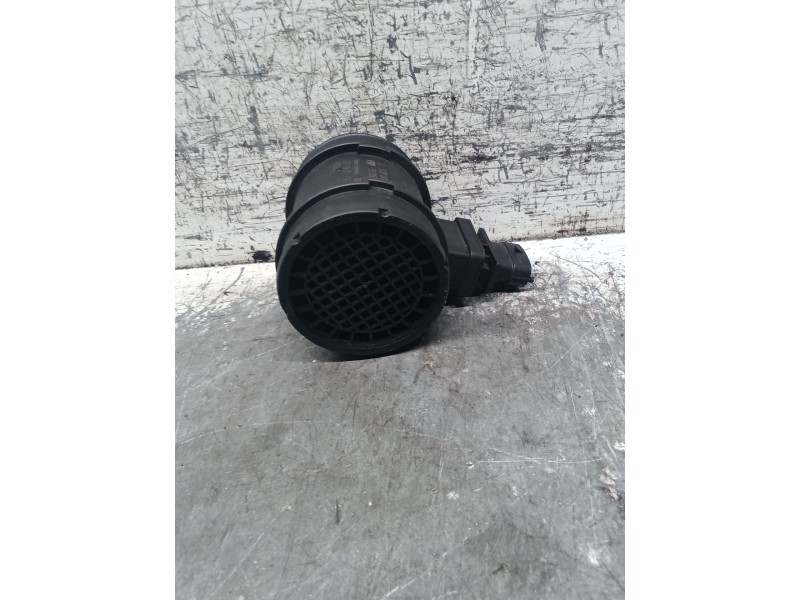 Recambio de caudalimetro para opel combo tour 1.3 cdti 16v referencia OEM IAM 0281002618 55350048 BOSCH
