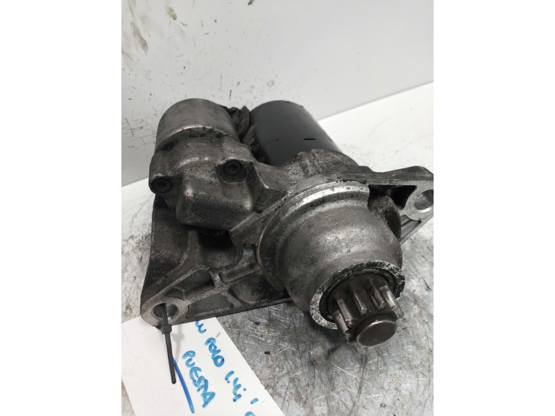 Recambio de motor arranque para volkswagen polo (9n3) match referencia OEM IAM 0001120406 BOSCH 