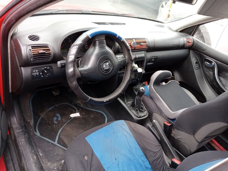 seat toledo ii (1m2) del año 2004