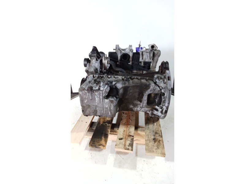 Recambio de motor completo para mercedes-benz vito (w639) basic, combi 109 cdi compacto (639.601) referencia OEM IAM 646980 BOSC