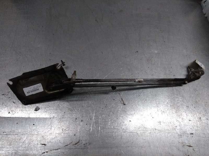 Recambio de motor limpia delantero para daihatsu rocky 2.8 td referencia OEM IAM   