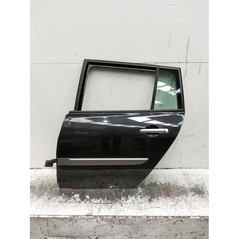 Recambio de puerta trasera izquierda para renault megane ii station wagon (km0/1_) 1.6 referencia OEM IAM   