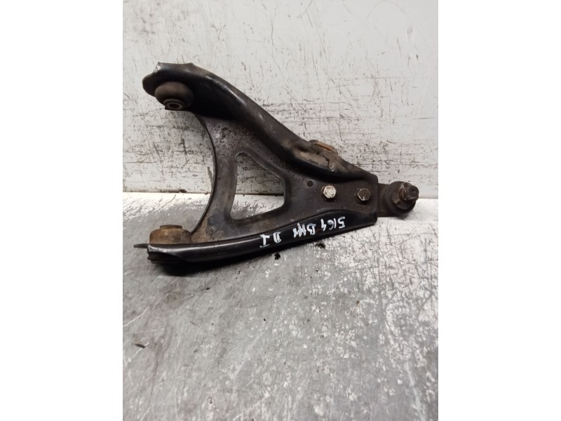 Recambio de brazo suspension inferior delantero izquierdo para renault megane i (ba0/1_) 1.4 16v (ba0d, ba1h, ba0w, ba10) refere