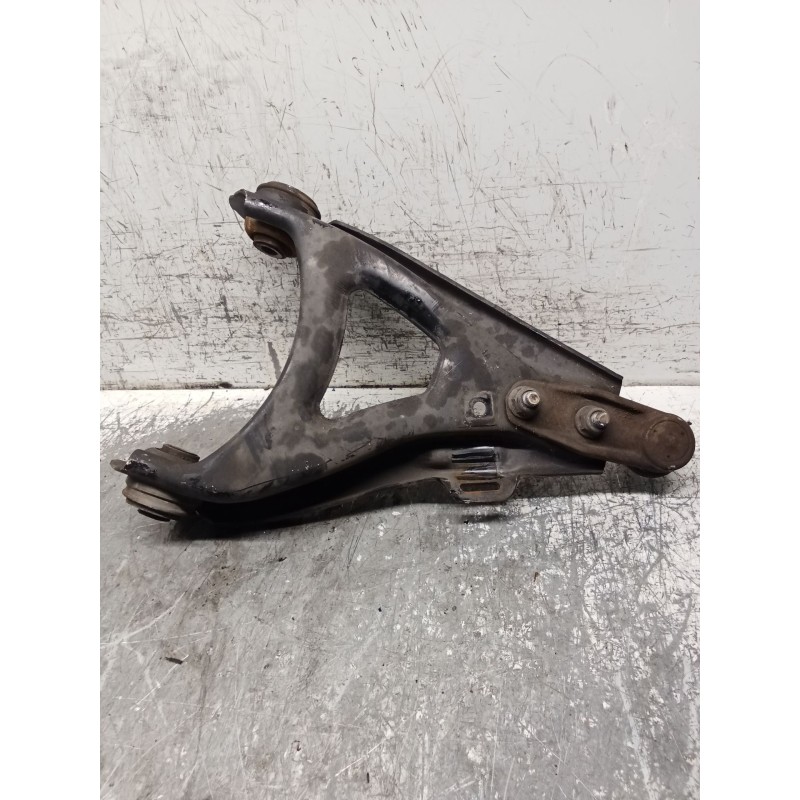 Recambio de brazo suspension inferior delantero izquierdo para renault megane i (ba0/1_) 1.4 16v (ba0d, ba1h, ba0w, ba10) refere