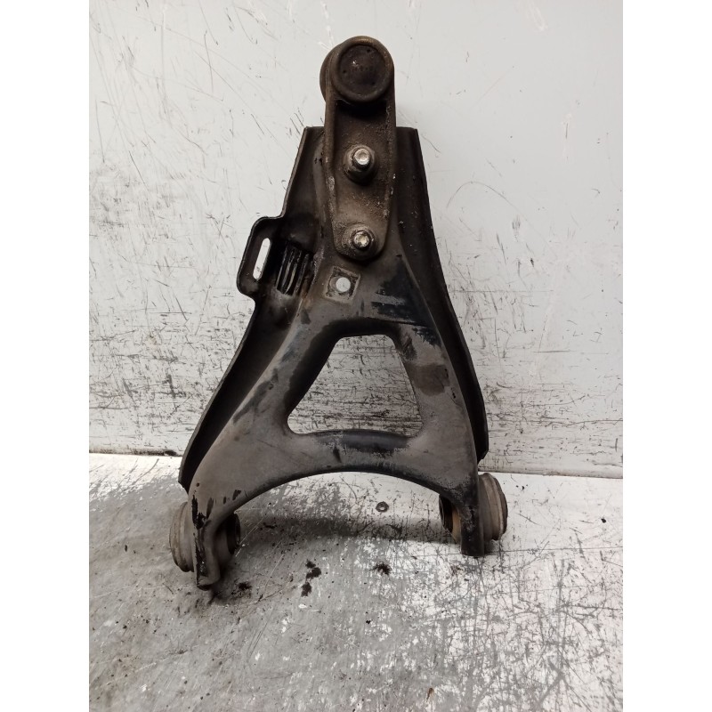 Recambio de brazo suspension inferior delantero derecho para renault megane i (ba0/1_) 1.4 16v (ba0d, ba1h, ba0w, ba10) referenc