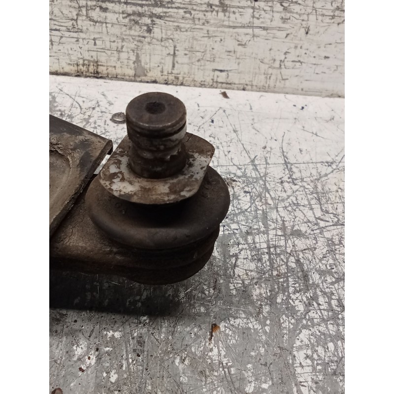 Recambio de brazo suspension inferior delantero derecho para renault megane i (ba0/1_) 1.4 16v (ba0d, ba1h, ba0w, ba10) referenc