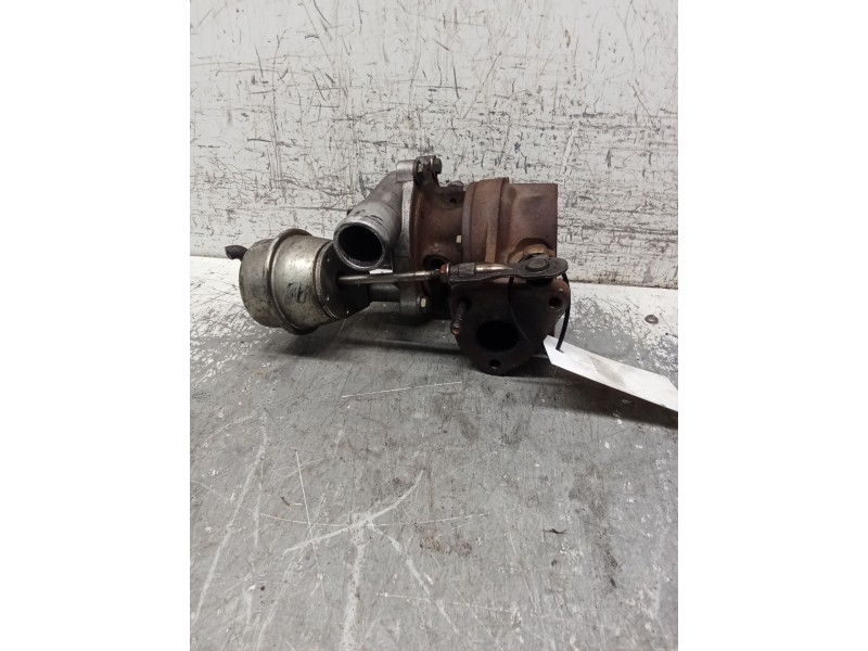 Recambio de turbocompresor para opel combo tour 1.3 cdti 16v referencia OEM IAM 55202638  