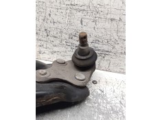Recambio de brazo suspension inferior delantero derecho para toyota auris (_e18_) 1.3 (nre180_) referencia OEM IAM    2