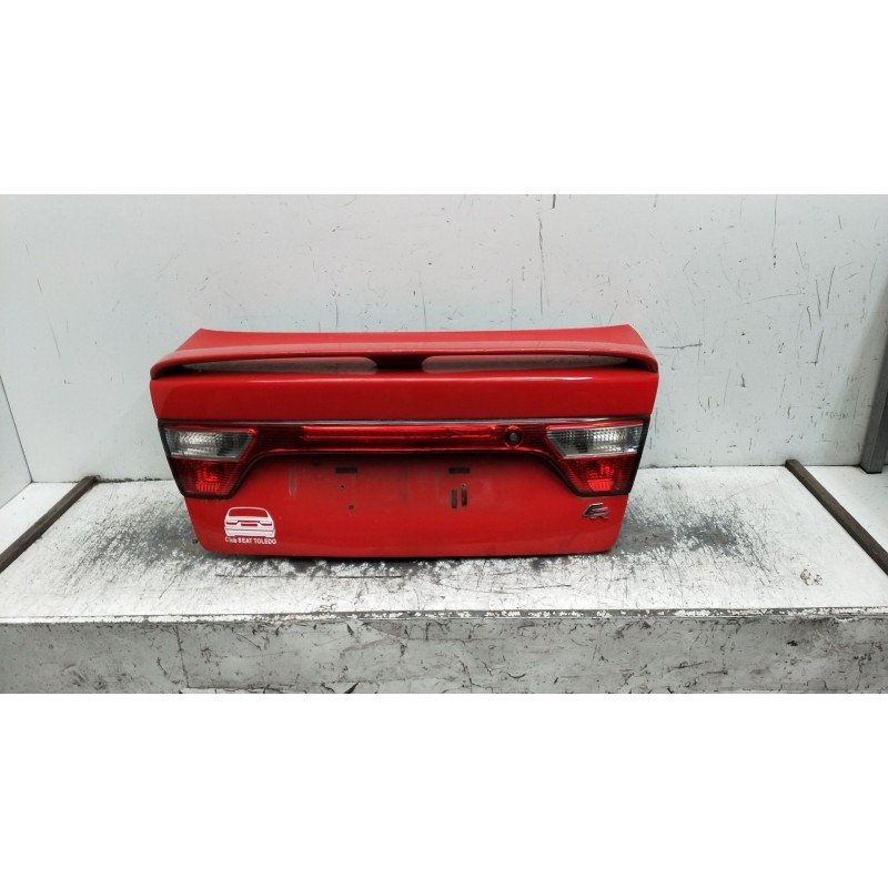Recambio de tapa maletero para seat toledo ii (1m2) 1.6 16v referencia OEM IAM  piloto rajado VER FOTOS 