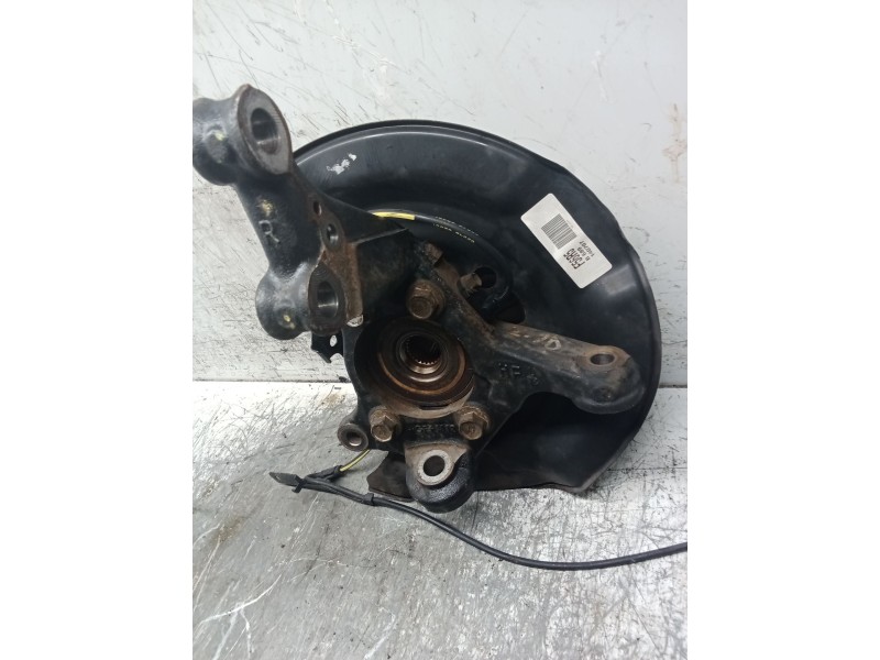 Recambio de mangueta delantera derecha para toyota auris (_e18_) 1.3 (nre180_) referencia OEM IAM   