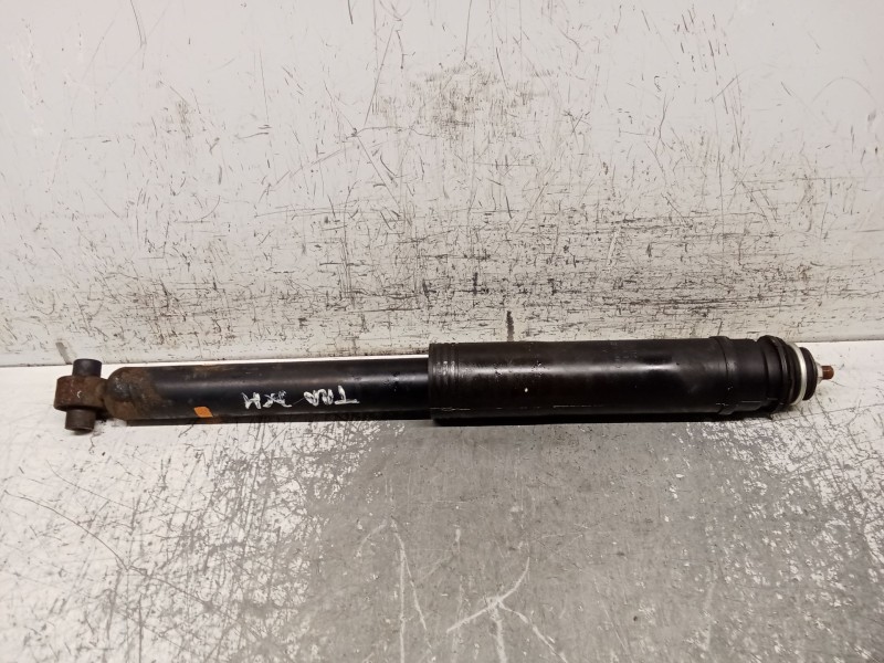 Recambio de amortiguador trasero derecho para toyota auris (_e18_) 1.3 (nre180_) referencia OEM IAM 4853002A50  