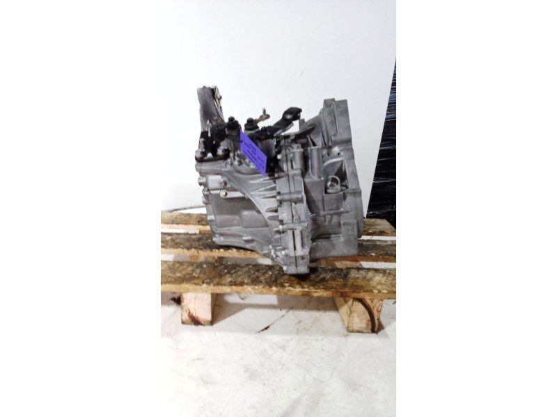 Recambio de caja cambios para kia sportage spirit 2wd referencia OEM IAM SG94JF 6v 003782