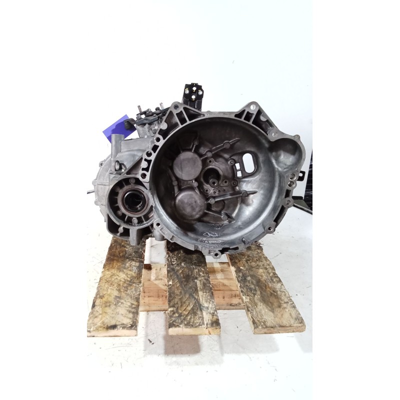 Recambio de caja cambios para kia sportage spirit 2wd referencia OEM IAM SG94JF 6v 003782