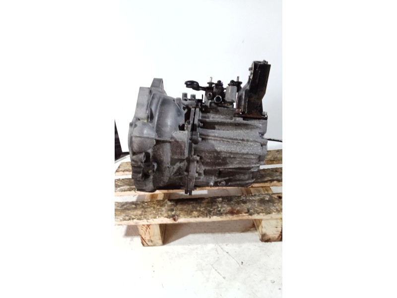 Recambio de caja cambios para kia sportage spirit 2wd referencia OEM IAM SG94JF 6v 003782