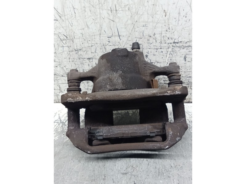 Recambio de pinza freno delantera derecha para toyota auris (_e18_) 1.3 (nre180_) referencia OEM IAM   