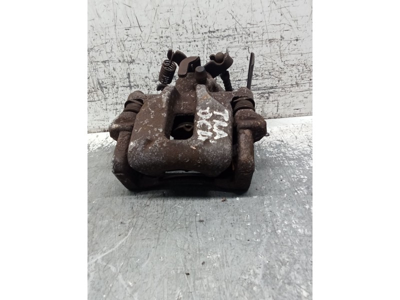 Recambio de pinza freno trasera derecha para toyota auris (_e18_) 1.3 (nre180_) referencia OEM IAM   
