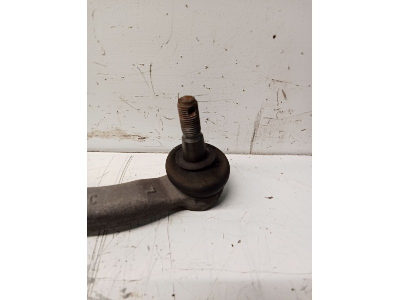 Recambio de cremallera direccion para toyota auris (_e18_) 1.3 (nre180_) referencia OEM IAM 4551002330  