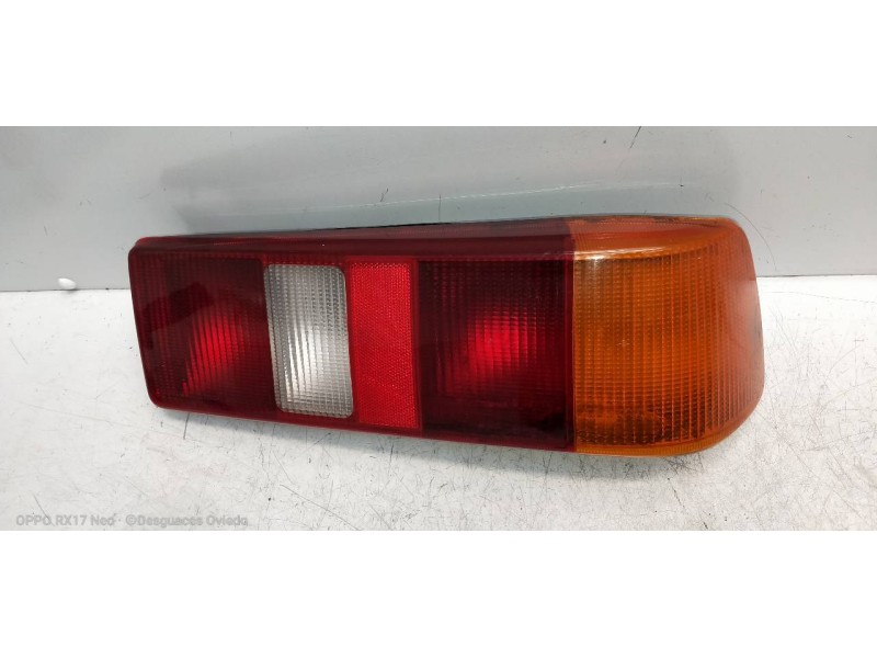 Recambio de piloto trasero derecho para ford sierra berlina gl referencia OEM IAM   