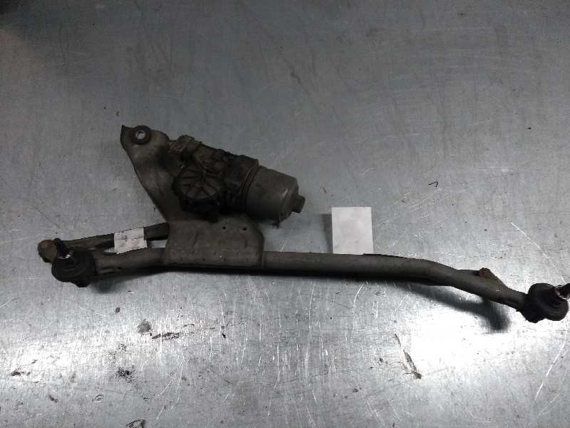 Recambio de motor limpia delantero para dacia logan laureate referencia OEM IAM 0390241544 3397020879 8200619512