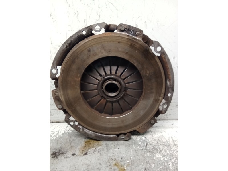 Recambio de kit embrague para iveco daily iv caja/chasis 35c13, 35c13 /p, 35s13 d, 35s13, 35s13 /p referencia OEM IAM 306083 306