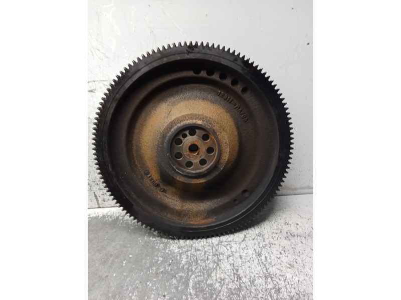 Recambio de volante motor para renault maxity 2.9 diesel referencia OEM IAM 1231111A70A  
