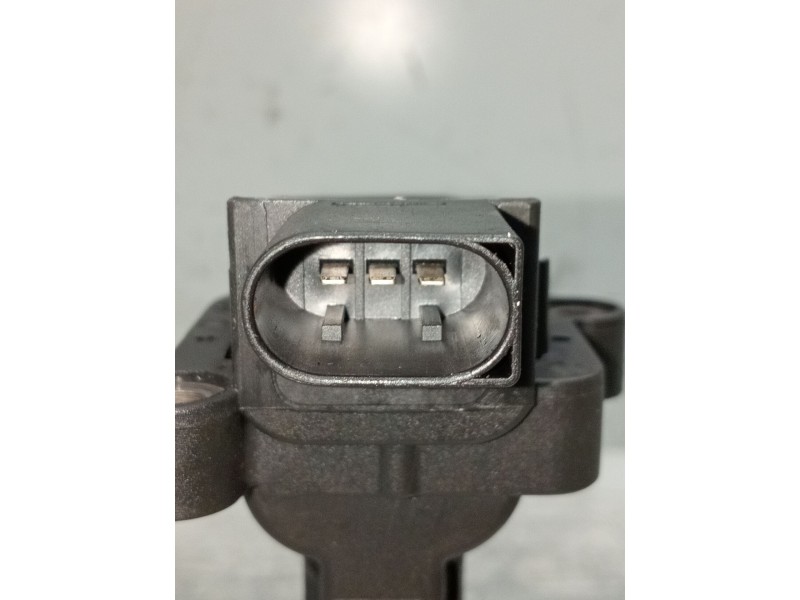 Recambio de bobina encendido para mercedes-benz clase c (w203) berlina referencia OEM IAM a0001501580 0040100042 