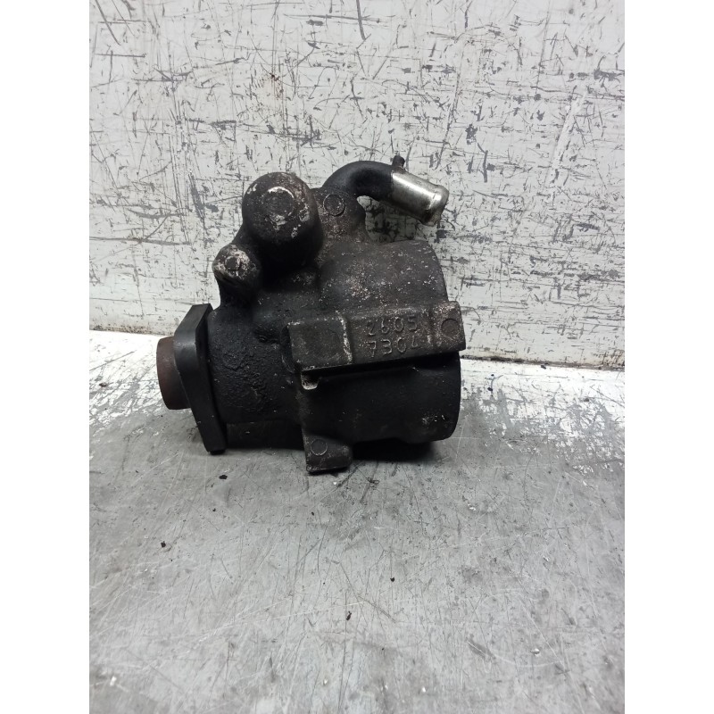 Recambio de bomba direccion para iveco daily iv caja/chasis 35c13, 35c13 /p, 35s13 d, 35s13, 35s13 /p referencia OEM IAM   