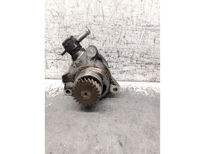 Recambio de depresor freno / bomba vacio para renault maxity 2.9 diesel referencia OEM IAM 14650  
