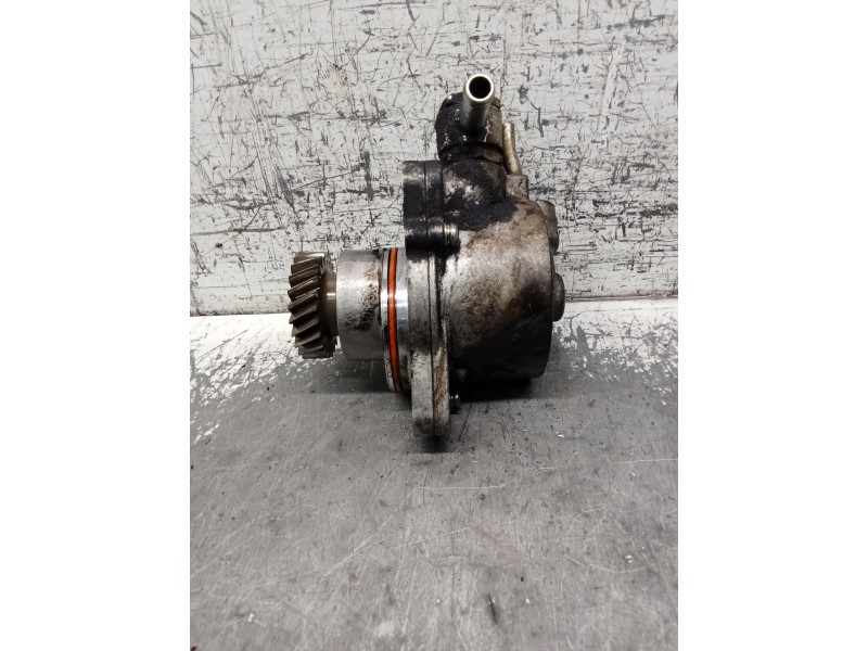 Recambio de depresor freno / bomba vacio para renault maxity 2.9 diesel referencia OEM IAM 14650  