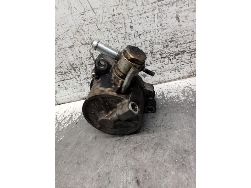 Recambio de depresor freno / bomba vacio para renault maxity 2.9 diesel referencia OEM IAM 14650  