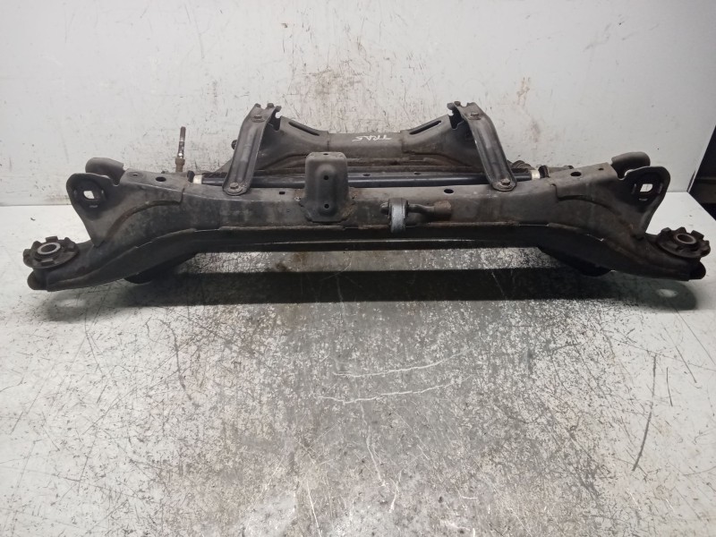 Recambio de puente trasero para toyota auris (_e18_) 1.3 (nre180_) referencia OEM IAM   CUNA