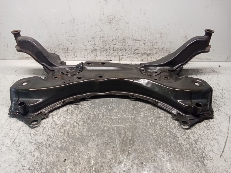 Recambio de puente delantero para toyota auris (_e18_) 1.3 (nre180_) referencia OEM IAM   CUNA