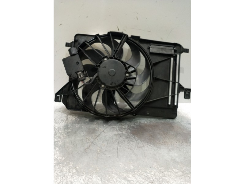 Recambio de electroventilador para ford c-max ii (dxa/cb7, dxa/ceu) 1.6 tdci referencia OEM IAM 8V618C607EB  