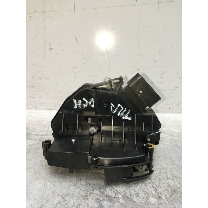 Recambio de motor cierre centralizado trasero derecho para ford c-max ii (dxa/cb7, dxa/ceu) 1.6 tdci referencia OEM IAM  5P 