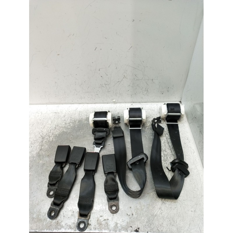 Recambio de juego cinturones trasero para ford c-max ii (dxa/cb7, dxa/ceu) 1.6 tdci referencia OEM IAM   