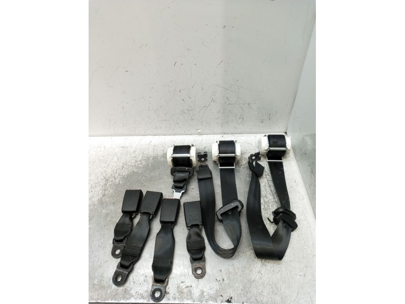 Recambio de juego cinturones trasero para ford c-max ii (dxa/cb7, dxa/ceu) 1.6 tdci referencia OEM IAM   