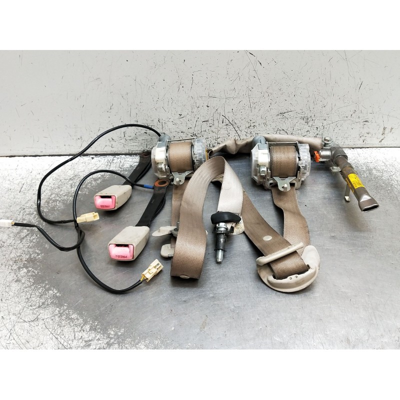 Recambio de juego cinturones delantero para subaru legacy v (bm) 2.0 d awd (bmd) referencia OEM IAM  4P 