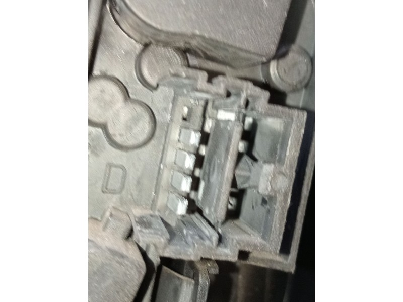 Recambio de piloto trasero derecho para renault megane i classic (la0/1_) 1.4 16v (la0d, la1h, la0w, la10) referencia OEM IAM   